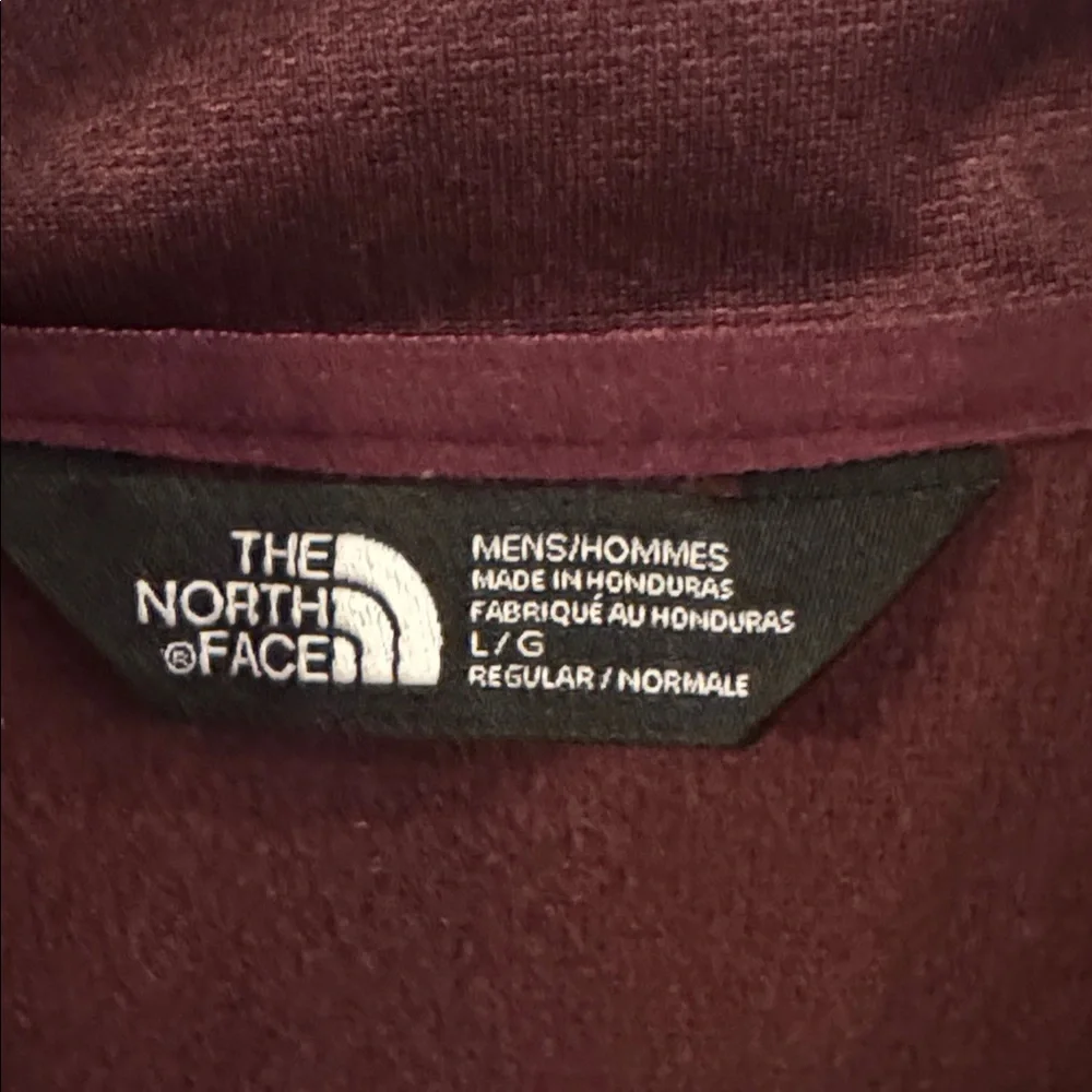 The North Face Burgundy Quarter-Zip Pullover men’s large